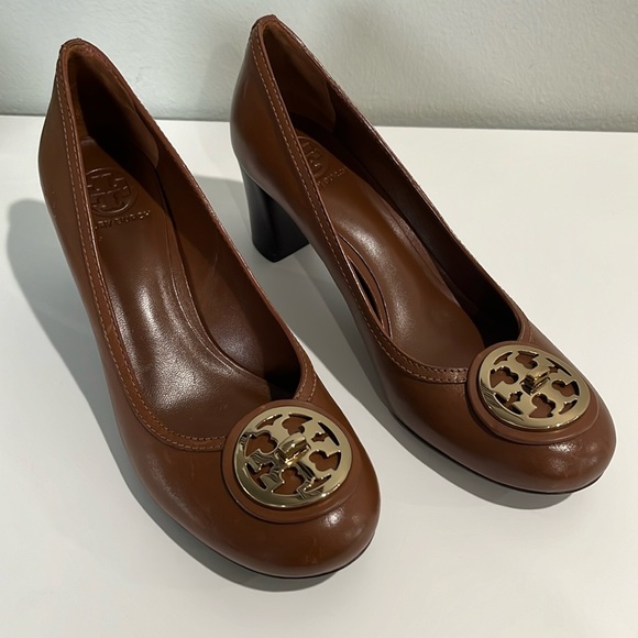 Tory Burch Shoes - Tory Burch Leather Pumps